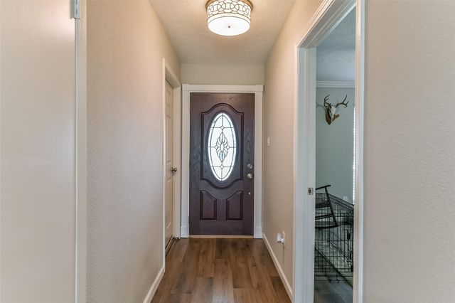 9902 Wren Street, La Porte, TX 77571