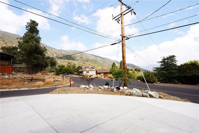 16520 Huron Drive, Pine Mountain Club, CA 93222