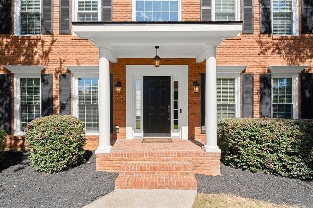 907 Forest Pond Drive, Marietta, GA 30068