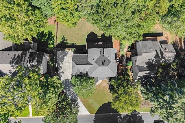907 Forest Pond Drive, Marietta, GA 30068