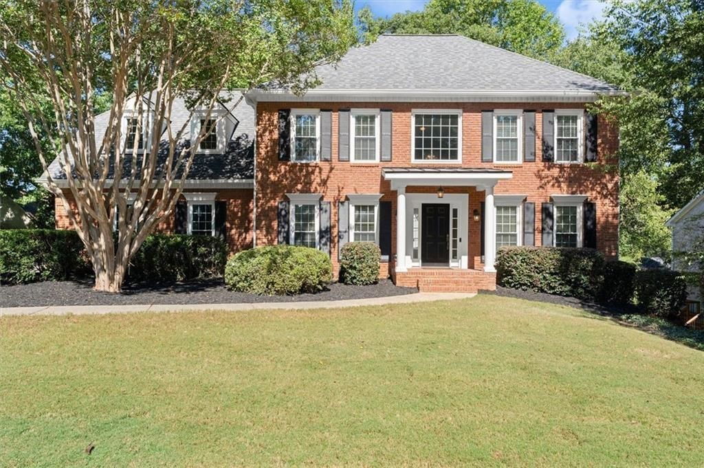 907 Forest Pond Drive, Marietta, GA 30068