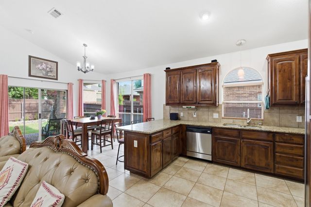 1442 Furlong Court, Irving, TX 75060