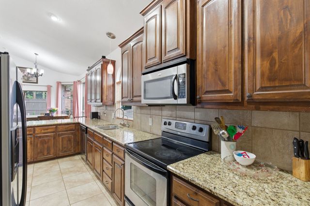 1442 Furlong Court, Irving, TX 75060