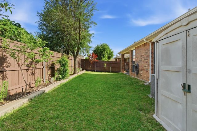 1442 Furlong Court, Irving, TX 75060