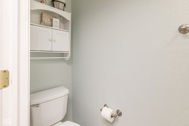 9652 Rhodes Court, Avon, IN 46123