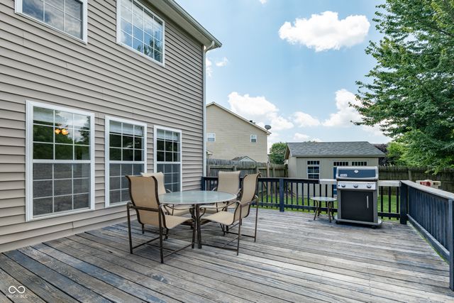 9652 Rhodes Court, Avon, IN 46123