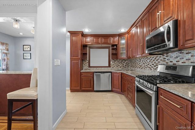 13301 226th Street, Laurelton, NY 11413