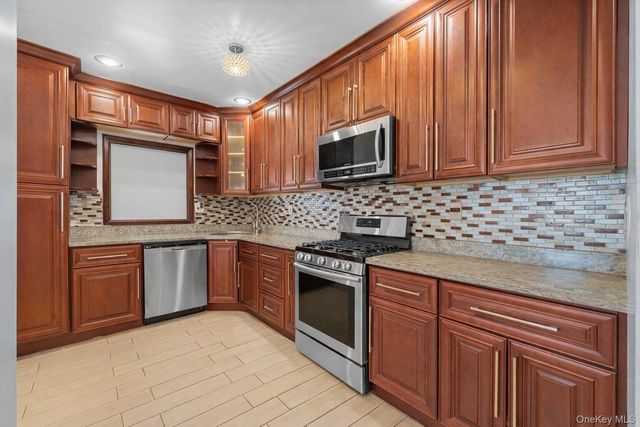 13301 226th Street, Laurelton, NY 11413