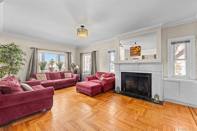 13301 226th Street, Laurelton, NY 11413