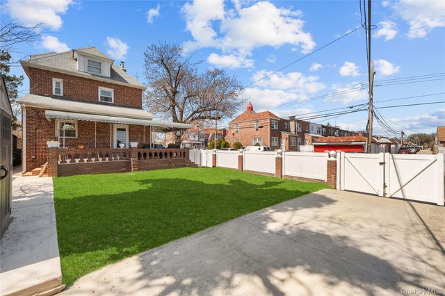 13301 226th Street, Laurelton, NY 11413