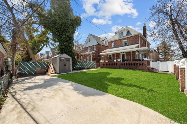13301 226th Street, Laurelton, NY 11413