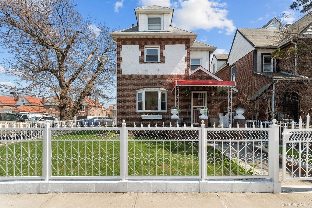 13301 226th Street, Laurelton, NY 11413