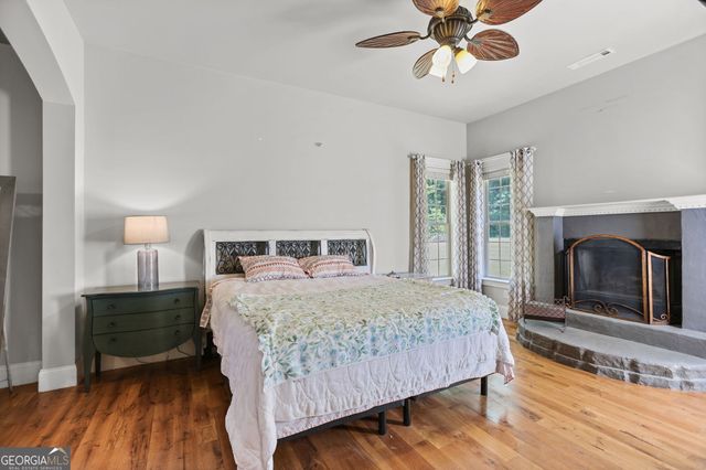 583 Haynie Road, Moreland, GA 30259