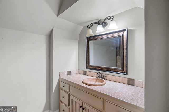 583 Haynie Road, Moreland, GA 30259