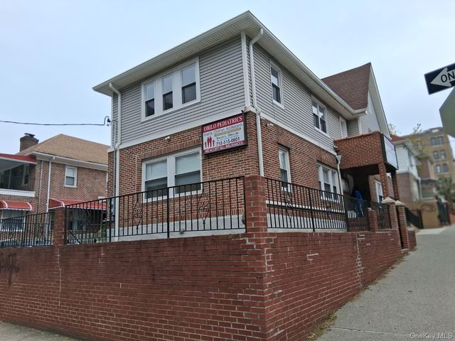 601 E 226th Street 2, Bronx, NY 10466
