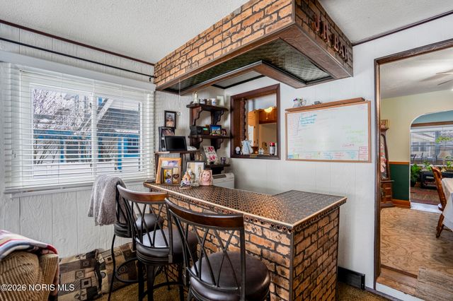 2544 Oak Grove Place, Toledo, OH 43613