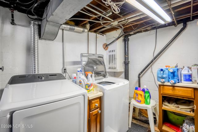 2544 Oak Grove Place, Toledo, OH 43613