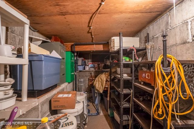 2544 Oak Grove Place, Toledo, OH 43613