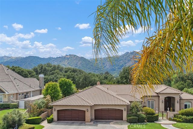 38410 Shoal Creek, Murrieta, CA 92562