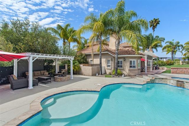38410 Shoal Creek, Murrieta, CA 92562