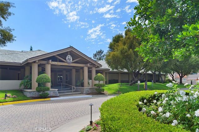 38410 Shoal Creek, Murrieta, CA 92562
