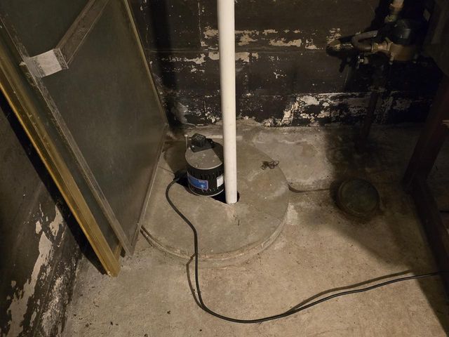 4123 W Good Hope ROAD, Milwaukee, WI 53209