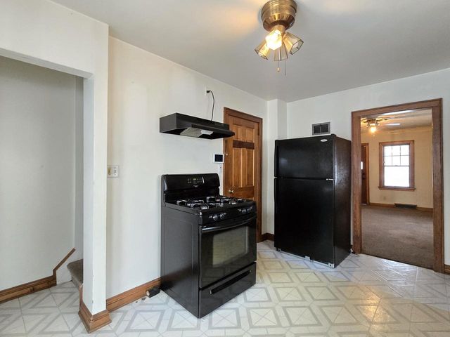 4123 W Good Hope ROAD, Milwaukee, WI 53209