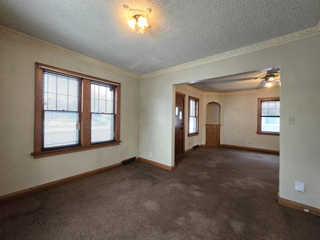 4123 W Good Hope ROAD, Milwaukee, WI 53209