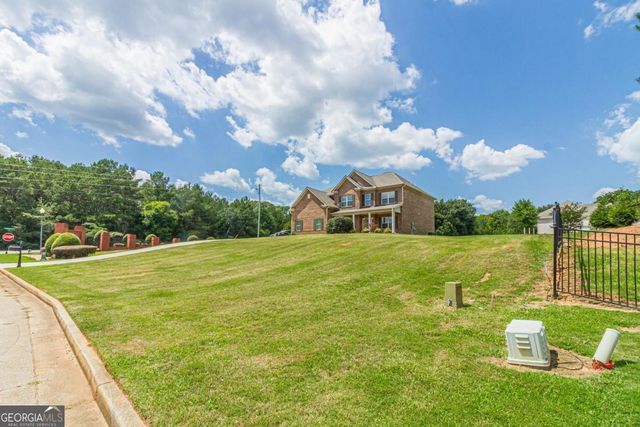 15 Barcelona Drive, Covington, GA 30016