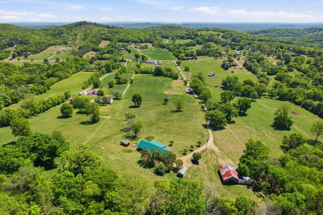 2982 McCanless Rd, Nolensville, TN 37135