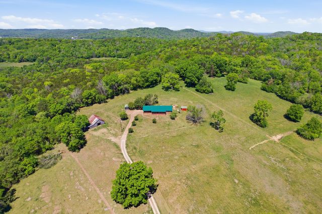 2982 McCanless Rd, Nolensville, TN 37135