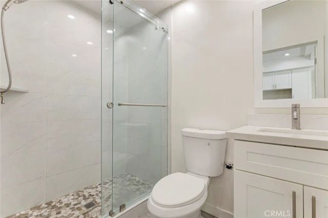 6600 Charlesworth Avenue, North Hollywood, CA 91606