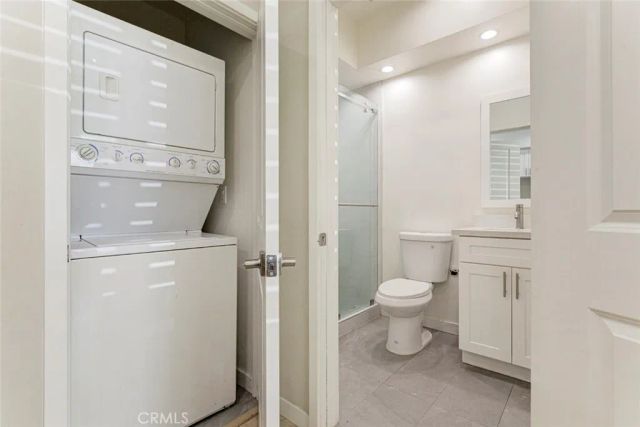 6600 Charlesworth Avenue, North Hollywood, CA 91606