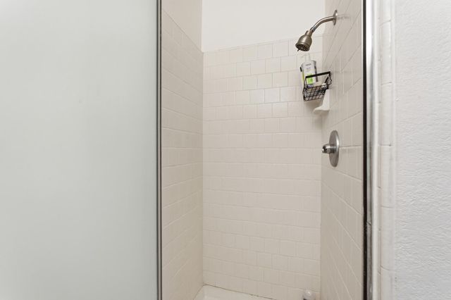 10 W 9th Street, Clovis, CA 93612