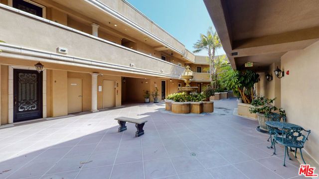 11440 National Boulevard 2, Los Angeles, CA 90064
