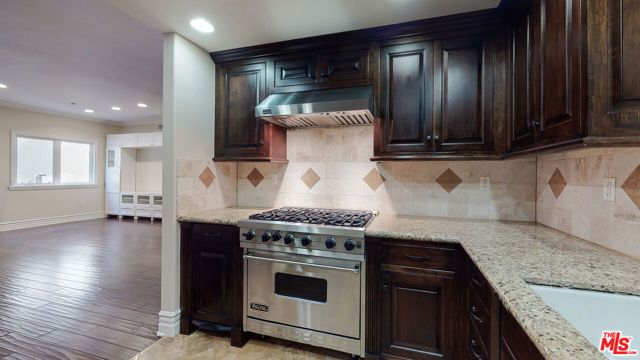 11440 National Boulevard 2, Los Angeles, CA 90064