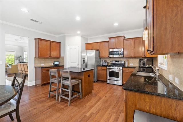149 Manor Lane, Woodstock, GA 30188