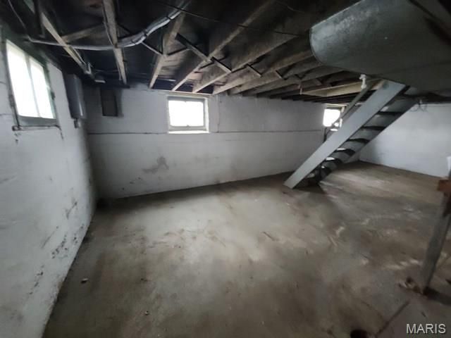 4660 Ray Avenue, St Louis, MO 63116