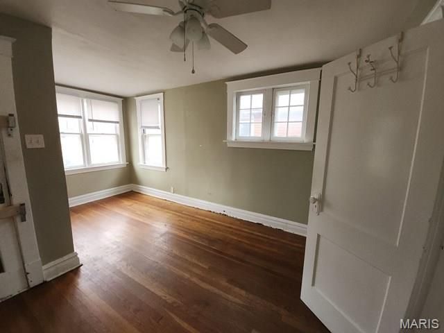 4660 Ray Avenue, St Louis, MO 63116