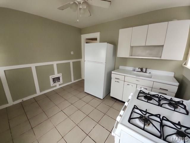 4660 Ray Avenue, St Louis, MO 63116