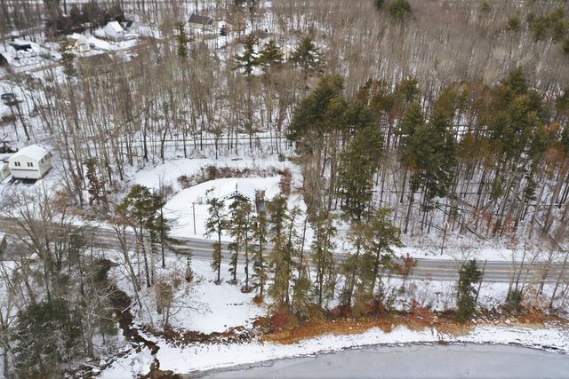 408 Manchester Road, Auburn, NH 03032