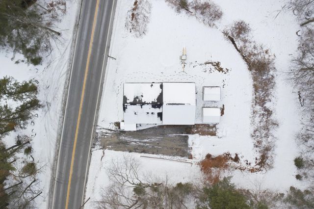 408 Manchester Road, Auburn, NH 03032