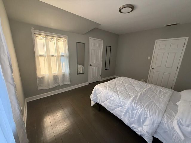 140 Morningside Avenue, Gary, IN 46408