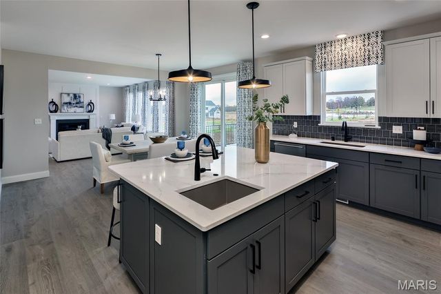 0 Windsor @ Claymont Hills, St Louis, MO 63129