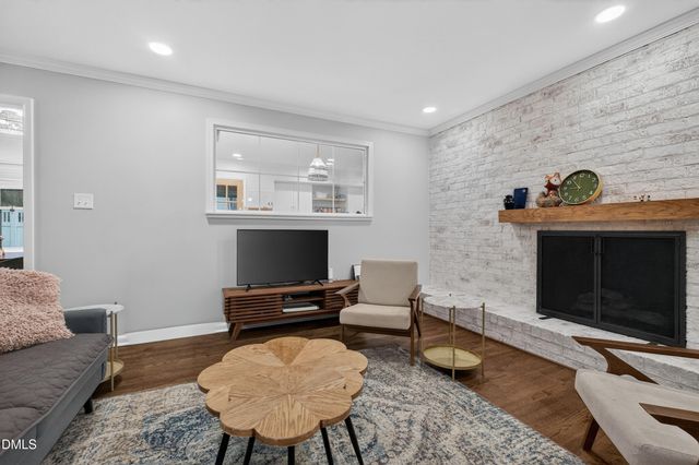 1300 Leclair Street, Chapel Hill, NC 27517