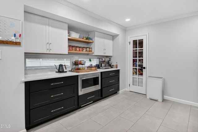 1300 Leclair Street, Chapel Hill, NC 27517