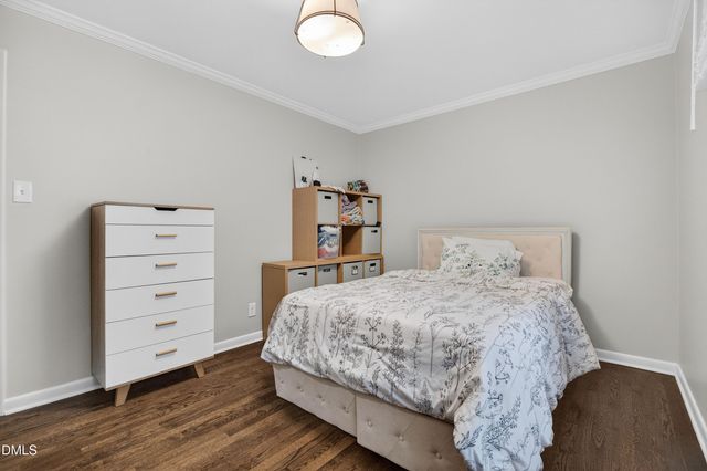 1300 Leclair Street, Chapel Hill, NC 27517