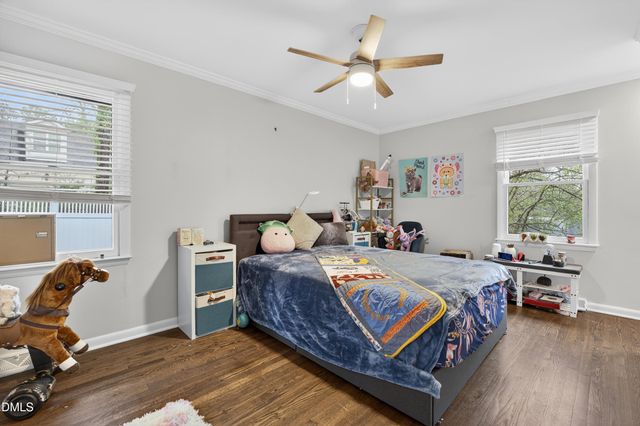 1300 Leclair Street, Chapel Hill, NC 27517