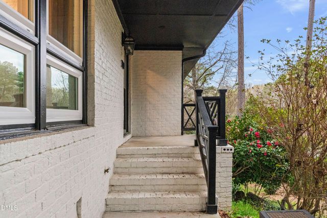 1300 Leclair Street, Chapel Hill, NC 27517