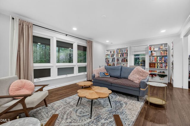 1300 Leclair Street, Chapel Hill, NC 27517